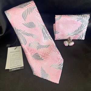 Pink and Gray Leaf Pattern Tie Set